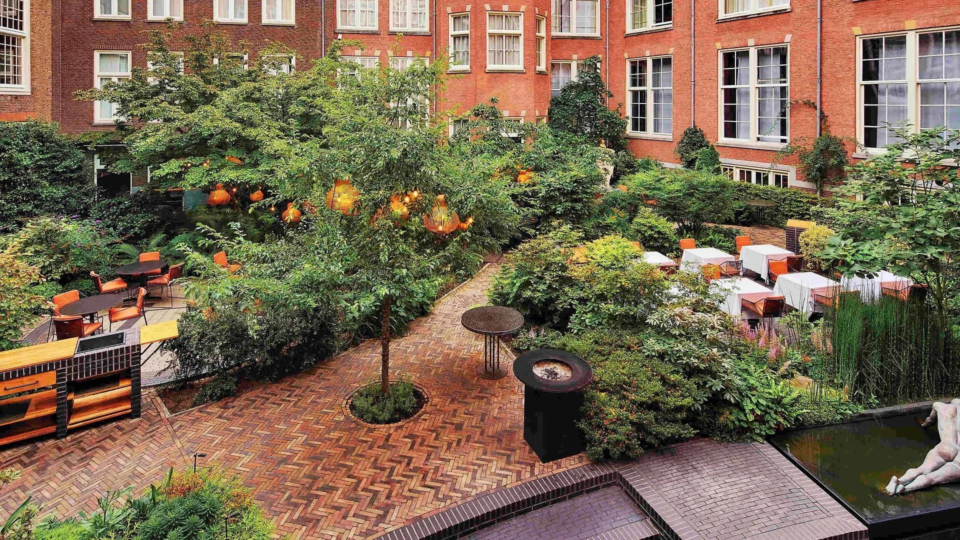 Отель Sofitel Legend The Grand Амстердам