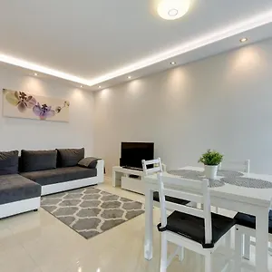 Aviator White Apartament Gdańsk