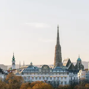 Отель Marriott