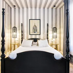Deluxe , Granada Spain